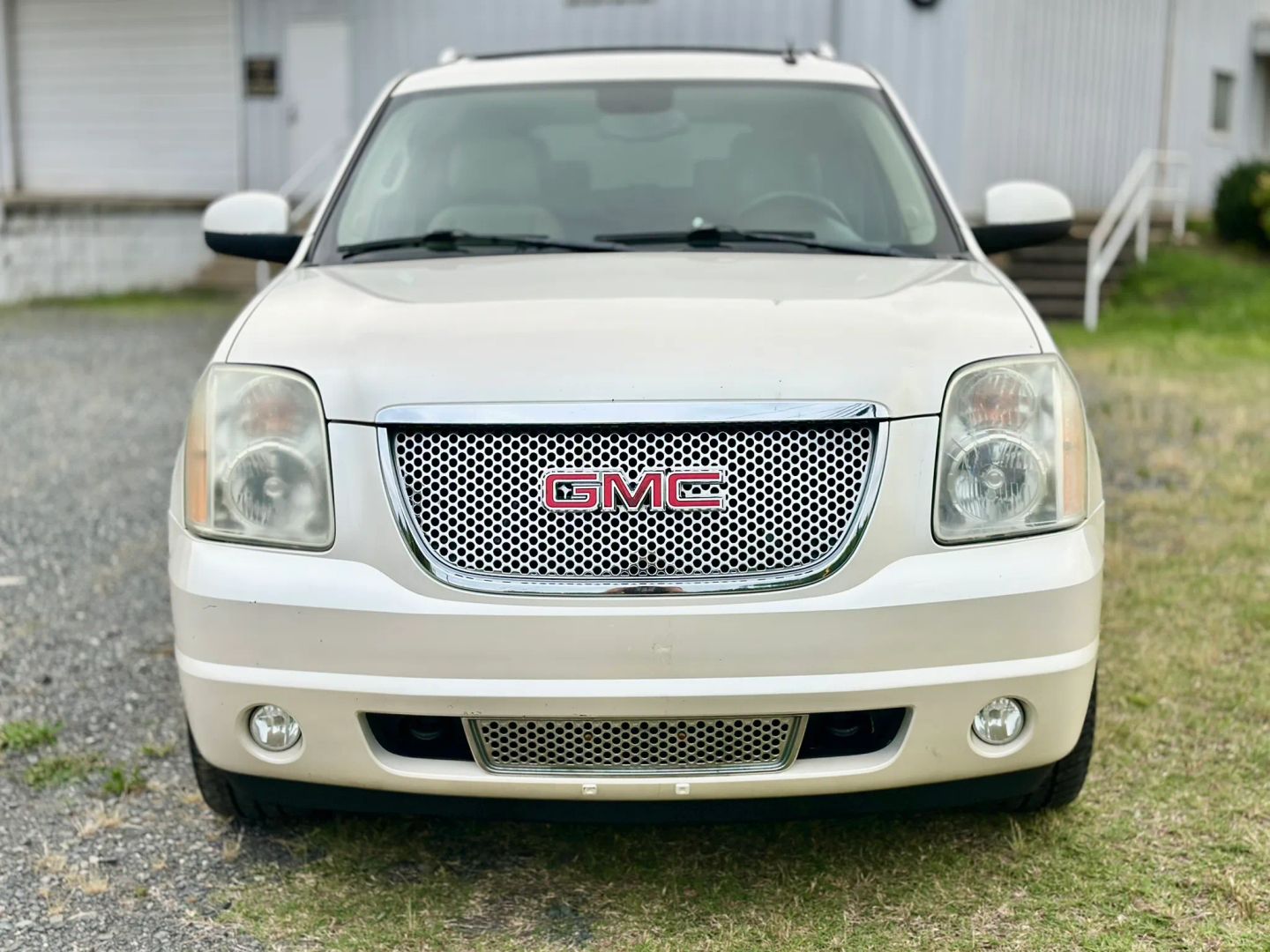 gmc yukon xl 2011 1GKS2MEF0BR316721 image gmc yukon xl 2011 1GKS2MEF0BR316721 image